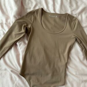 Abercrombie 3pk bodysuit